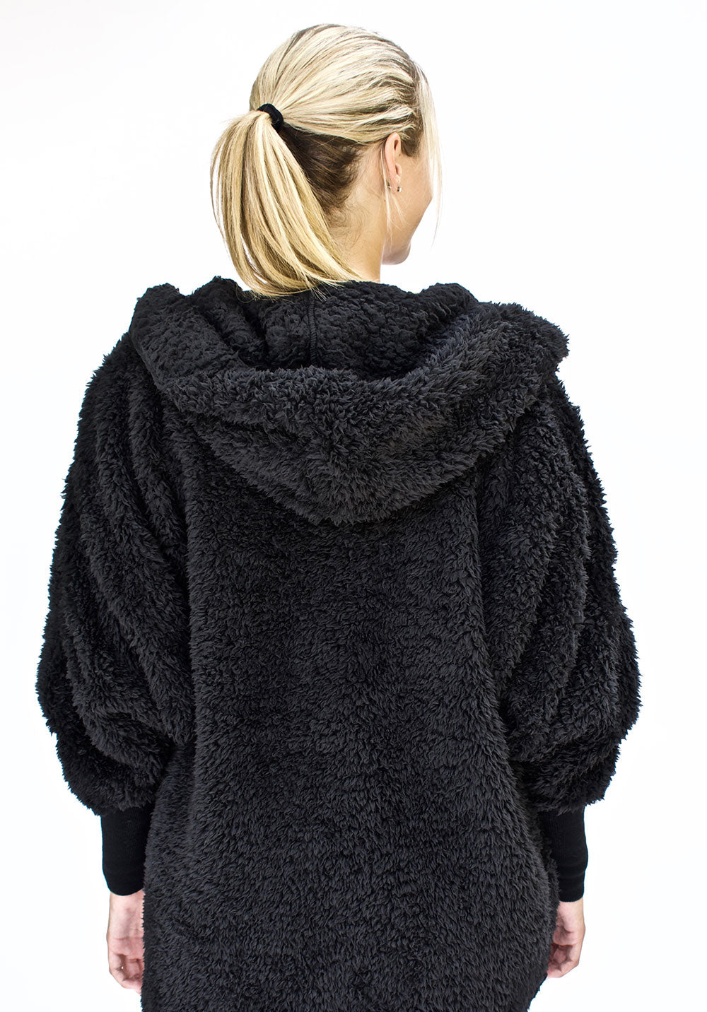 Nordic Beach Long Sleeve Wrap