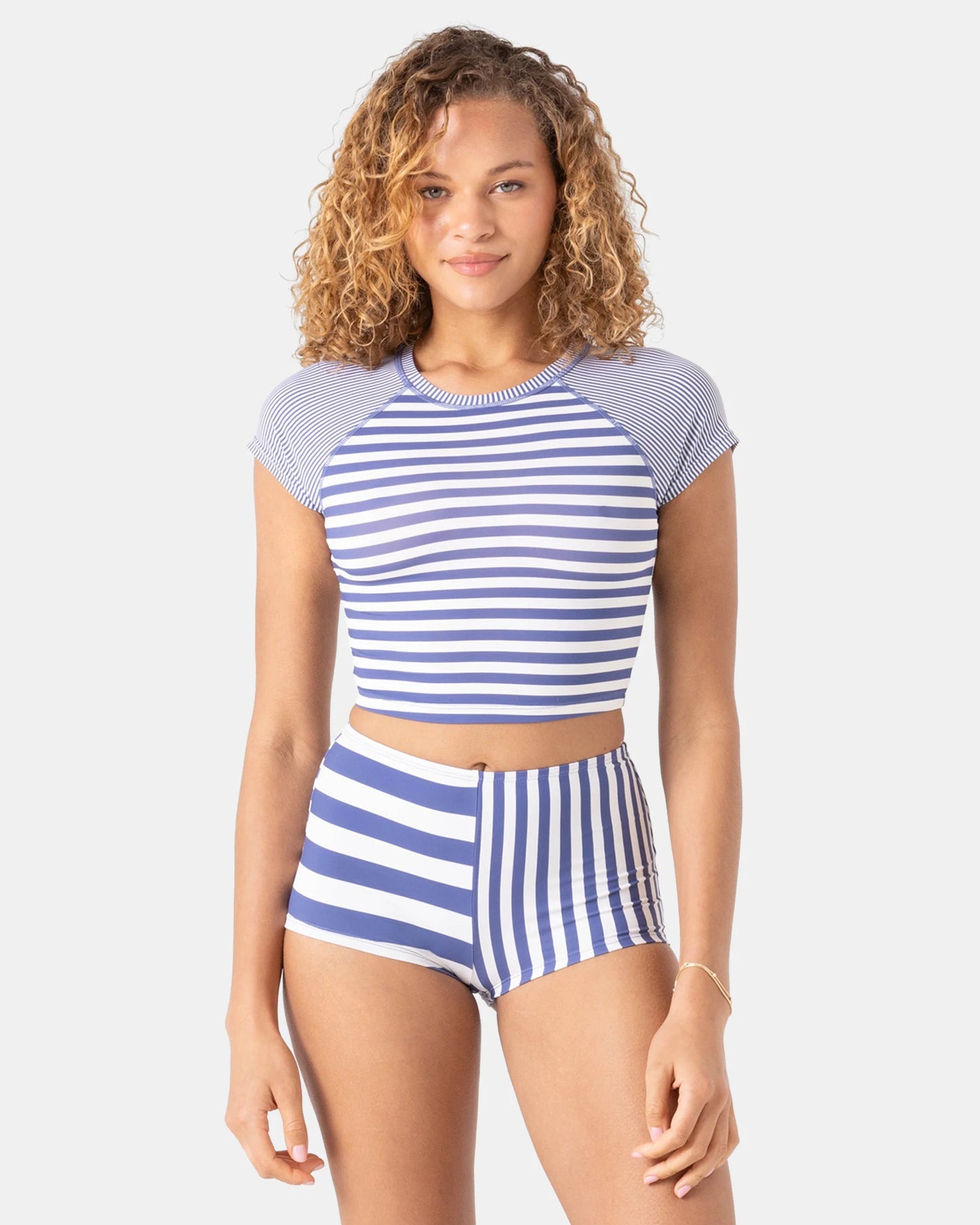 Stripe Out Crop Rashguard