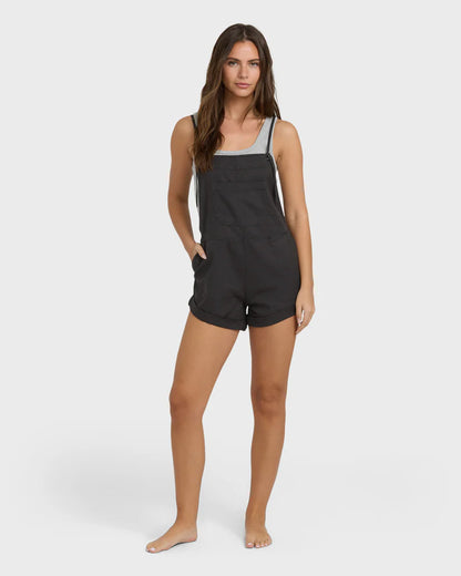 Wild Pursuit Short Overall