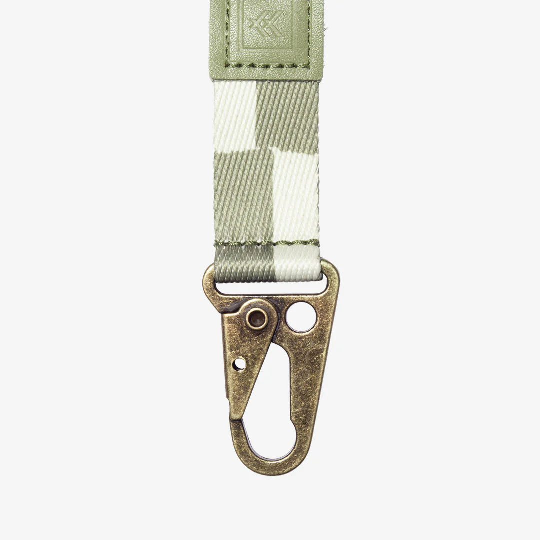 Thread keychain clip by Thread Wallets — color variant view